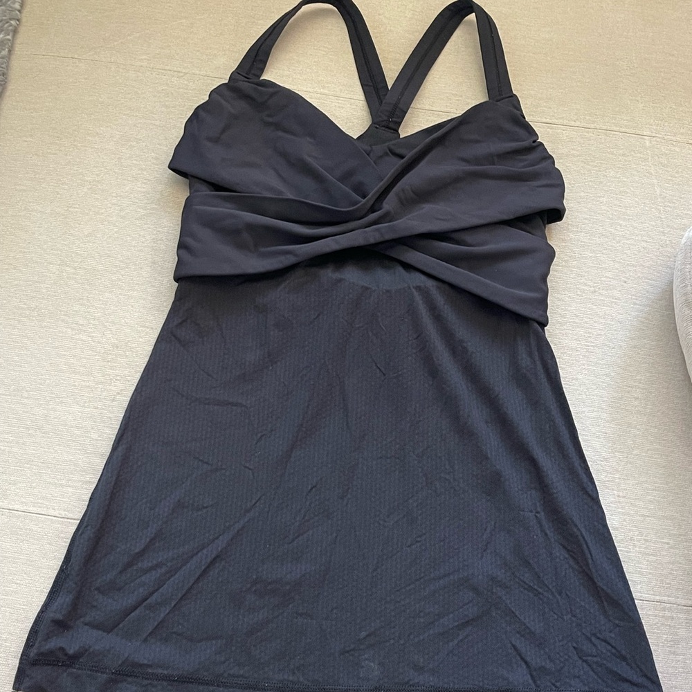 lululemon athletica wrap it up Women's Black Tank Top size 4